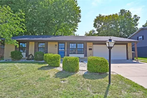 5918 Norwell Dr, West Carrollton, OH 45449