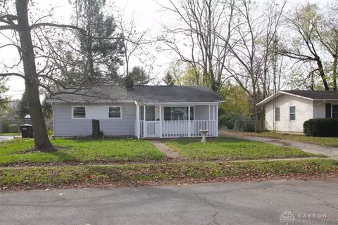1153 Reid Ave, Xenia, OH 45385
