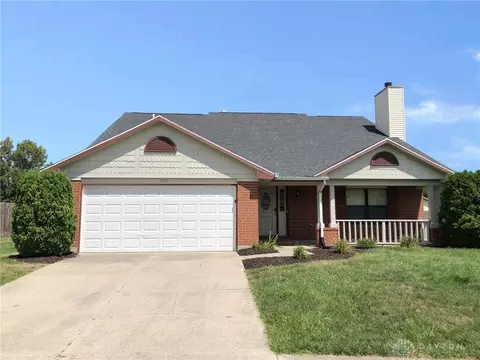 6575 Deer Meadows Dr, Huber Heights, OH 45424
