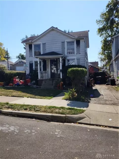 26 Pleasant Ave, Dayton, OH 45403