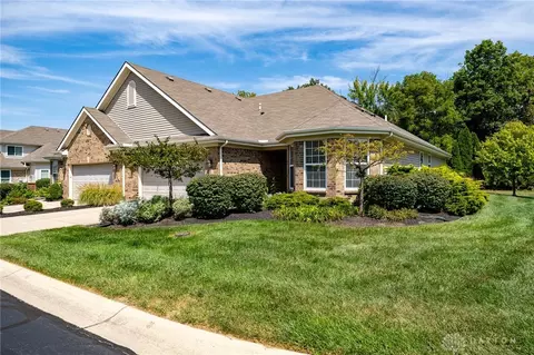 1225 Acer Ct, Washington Township, OH 45458