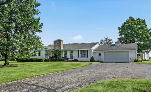 543 N State Route 235, Saint Paris, OH 43072
