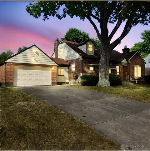 1575 Earlham Dr, Dayton, OH 45406