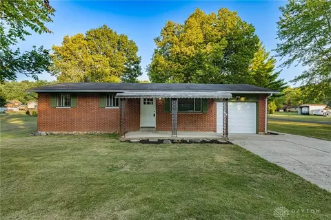 5710 Corwin Rd, Waynesville, OH 45068