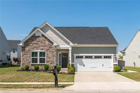 165 Rapids Dr, Fairborn, OH 45324 photo 2