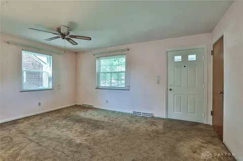 1124 Murkett Ct, Springfield, OH 45231 photo 5