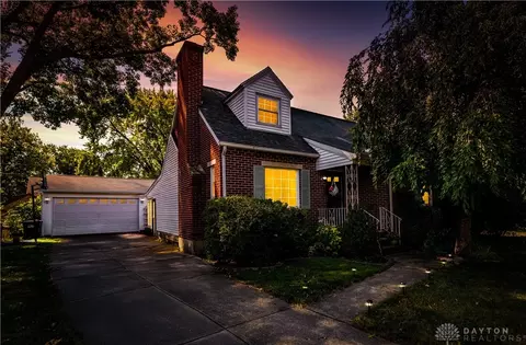 1031 Hampshire Rd, Dayton, OH 45419