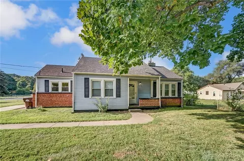 2210 Waneta St, Middletown, OH 45044