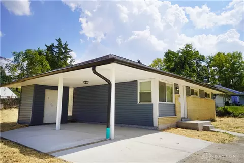 8746 Desoto Dr, Springfield, OH 45231 photo 2