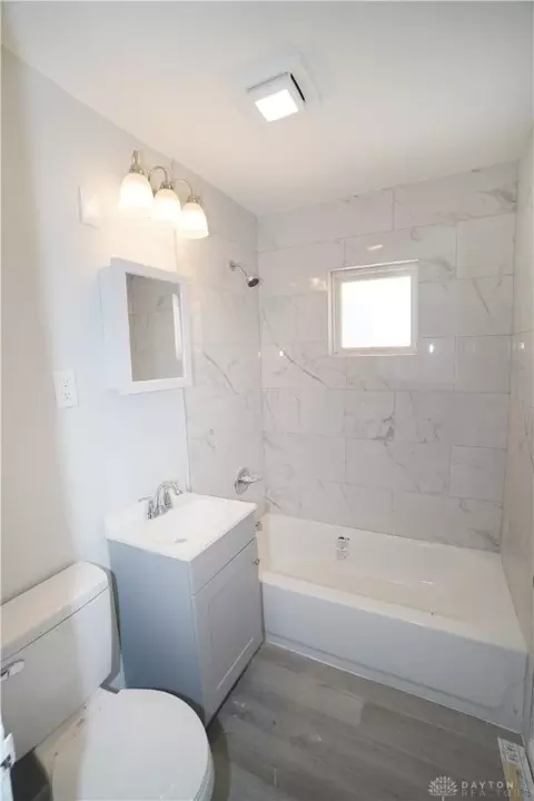8746 Desoto Dr, Springfield, OH 45231 photo 10