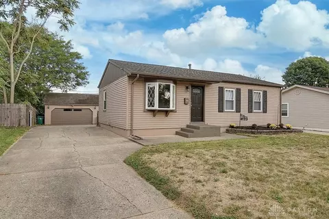 1315 Ironwood Dr, Fairborn, OH 45324