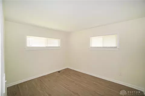 8848 Grenada Dr, Cincinnati, OH 45231 photo 9