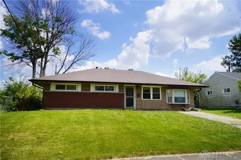 8848 Grenada Dr, Cincinnati, OH 45231