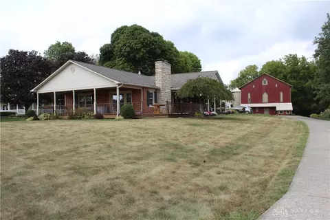 11308 Stafford Rd, New Carlisle, OH 45344