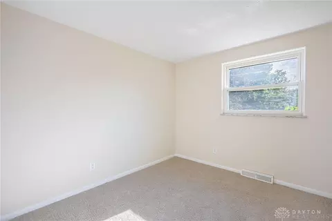 Bedroom - 5776 Decker Rd, Franklin, OH 45005 photo 5 of 6