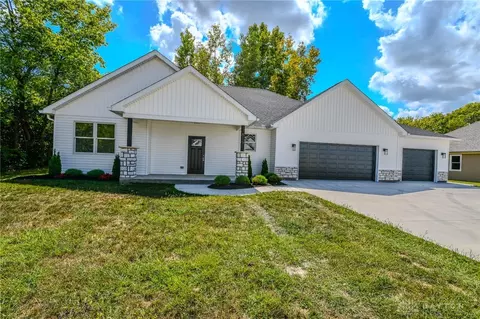517 Cherry Ln, Fletcher, OH 45326