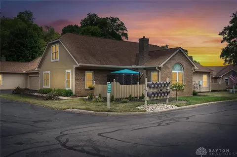 2428 Patrick Blvd #17, Beavercreek, OH 45431