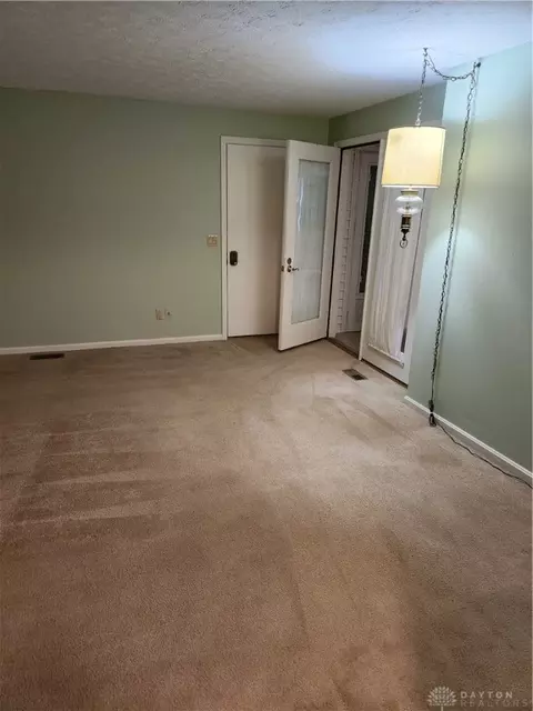 1153 Vester Ave, Springfield, OH 45503 photo 17