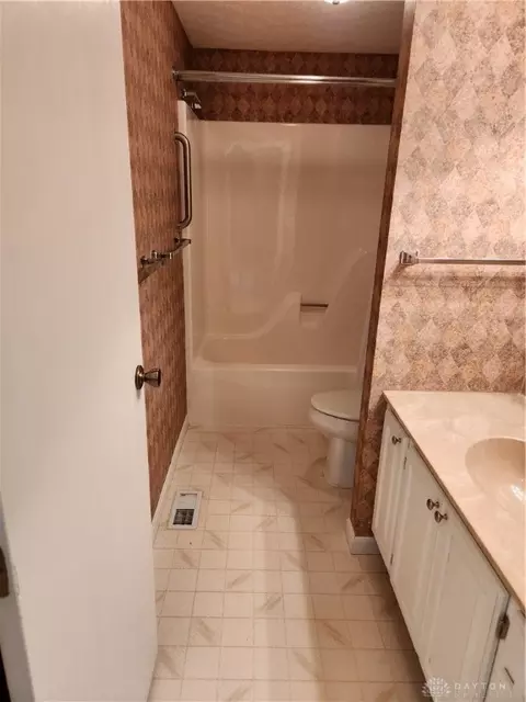 1153 Vester Ave, Springfield, OH 45503 photo 29
