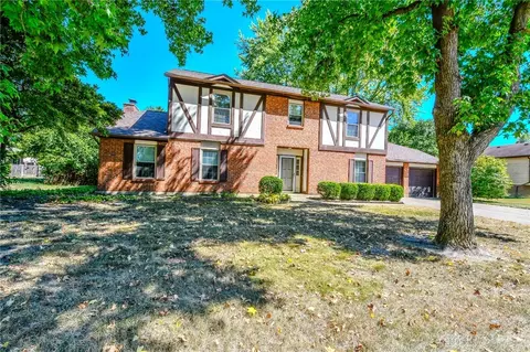 9064 S Normandy Ln, Dayton, OH 45458