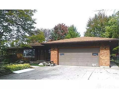 10276 W National Rd, New Carlisle, OH 45344