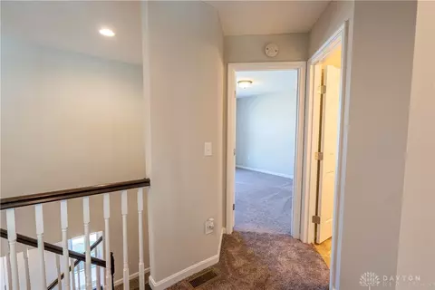 Entry Way - 1525 Eagle Ct, Maineville, OH 45039 photo 13 of 14
