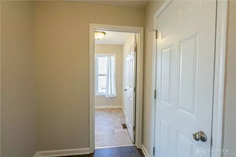 Entry Way - 1525 Eagle Ct, Maineville, OH 45039 photo 5 of 14