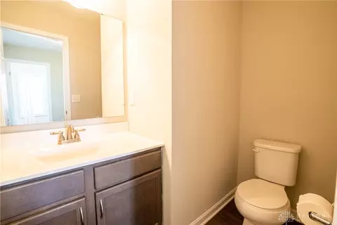 Bath - 1525 Eagle Ct, Maineville, OH 45039 photo 4 of 6