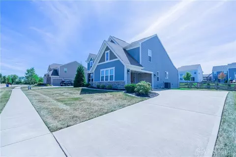Exterior - 1525 Eagle Ct, Maineville, OH 45039 photo 6 of 7