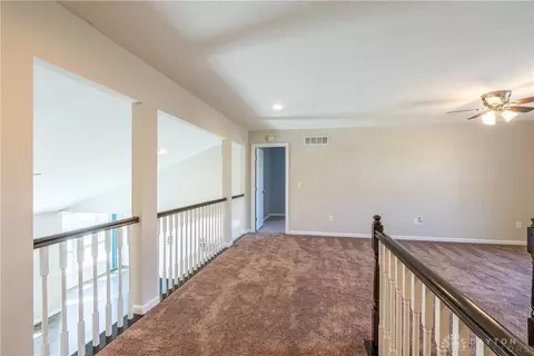 Entry Way - 1525 Eagle Ct, Maineville, OH 45039 photo 12 of 14
