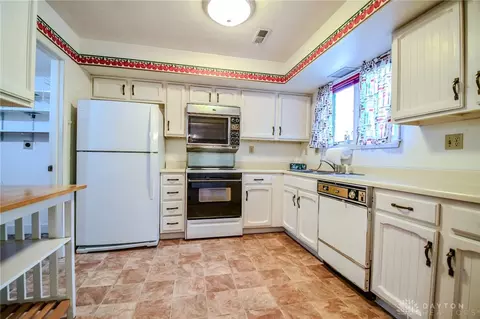 1035 Beryl Trl, Centerville, OH 45459 photo 12
