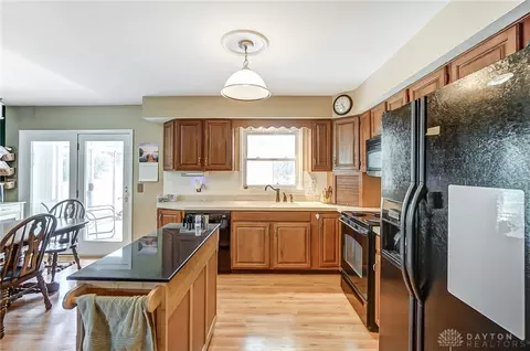 6015 E Decker Rd, Franklin, OH 45005 photo 11