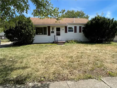 1610 Garwood Dr, Dayton, OH 45432