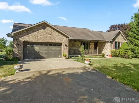 9663 Pleasant Plain Rd, Brookville, OH 45309