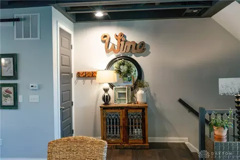 Entry Way - 404 Brownstone Row, Springboro, OH 45066 photo 7 of 18