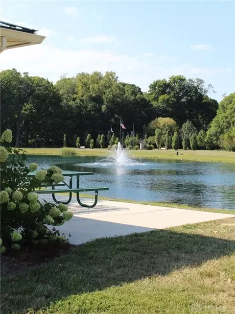 View/Area - 404 Brownstone Row, Springboro, OH 45066 photo 2 of 2