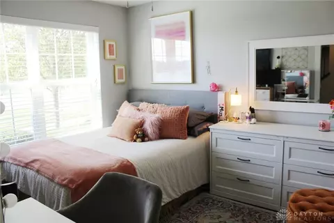 Bedroom - 404 Brownstone Row, Springboro, OH 45066 photo 7 of 9