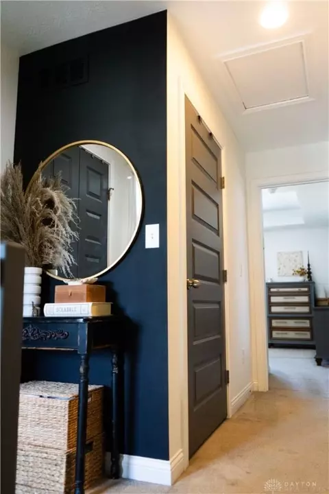 Entry Way - 404 Brownstone Row, Springboro, OH 45066 photo 15 of 18