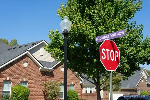 View/Area - 404 Brownstone Row, Springboro, OH 45066 photo 1 of 2