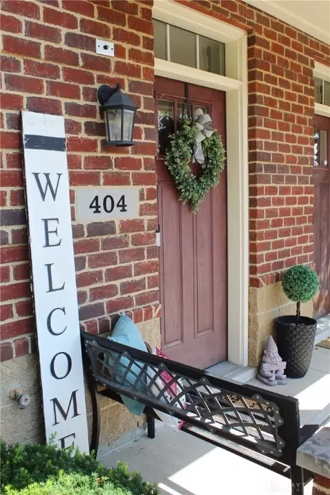 Exterior - 404 Brownstone Row, Springboro, OH 45066 photo 2 of 13