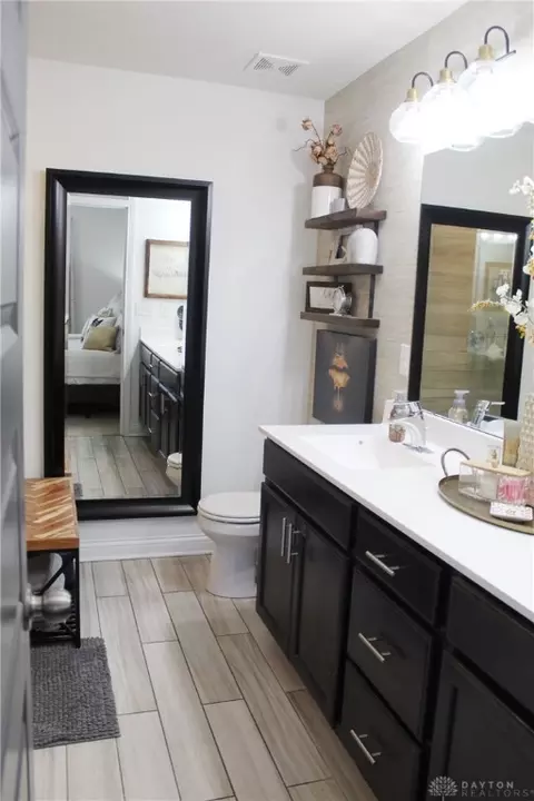 Bath - 404 Brownstone Row, Springboro, OH 45066 photo 6 of 10