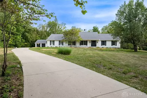820 Deer Run Trl, Lebanon, OH 45036