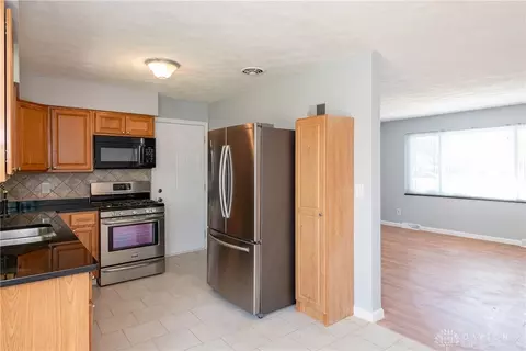 1129 Willowdale Ave, Kettering, OH 45429 photo 9