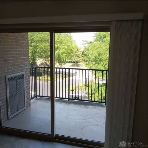 3170 E Stroop Rd #303, Dayton, OH 45440 photo 26