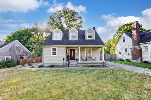 174 Rosewood Dr, Dayton, OH 45415