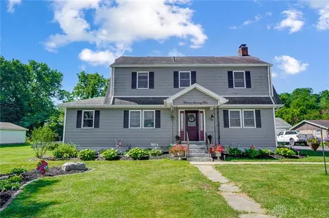 1375 W Possum Rd, Springfield, OH 45506 photo 2