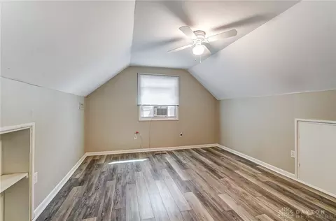 Bedroom - 1109 Mendota Ct, Dayton, OH 45420 photo 5 of 8
