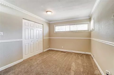 Bedroom - 1109 Mendota Ct, Dayton, OH 45420 photo 3 of 8