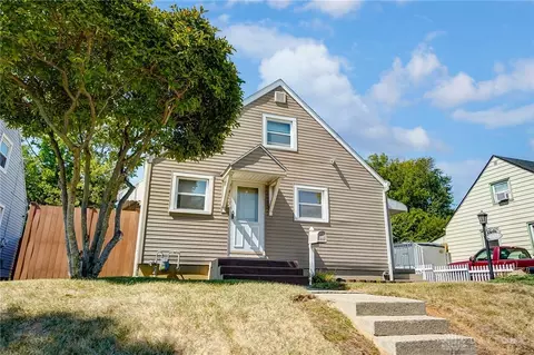 601 Alexander Dr, Dayton, OH 45403