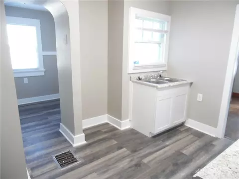 Entry Way - 331 Springbrook Blvd, Dayton, OH 45405 photo 1 of 2